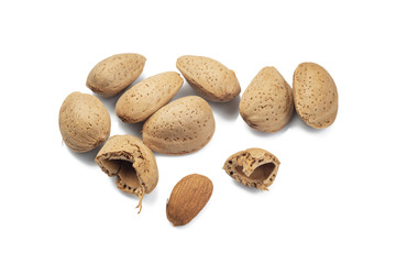 broken almonds