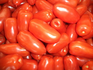ripe tomatoes varieties ladies fingers