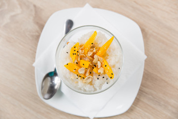 Thai mango sticky rice with coconut cream 