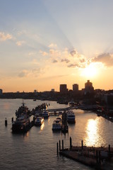 Naklejka premium Hamburg, Niemcy - 06-20-2018 - Port