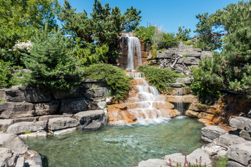 Naklejka premium Nature Oasis Waterfall