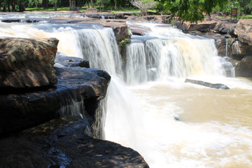 Obraz premium Waterfall in south east of Thailand.