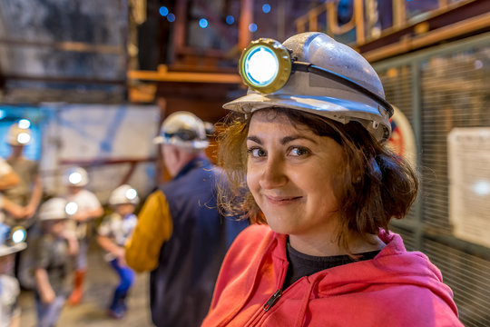 Family visit to abandoned coal mine in Wales