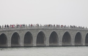 Fototapeta premium wonderful view of li river in yangshuo surrounded with nature