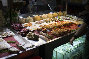 台湾 高雄の夜市 屋台