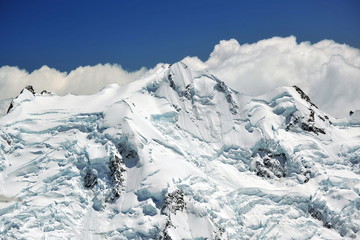 New Zealand. Southern Alps - peaks and glaciers
