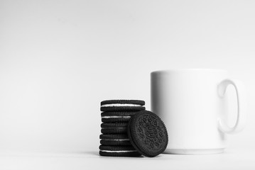 Cookie cream and white mug