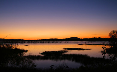 Fototapeta na wymiar Sunset at Sardis Lake 