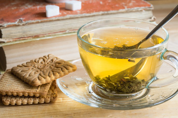Green tea with biscuits