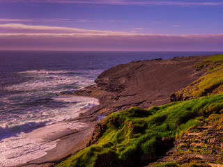 Fototapeta premium Amazing view over the Cliffs of Kilkee in Ireland