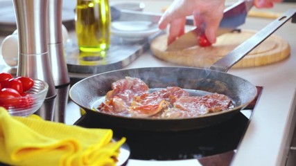 Lecker Kochen (Spiegelei mit Speck)