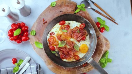 Lecker Kochen (Spiegelei mit Speck)