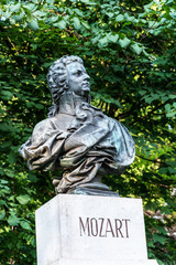 Mozartdenkmal am Kapuzinerberg in Salzburg