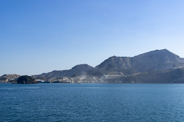 瀬戸内海を渡る小豆島行きフェリーからの景色