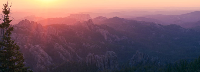 Obraz na płótnie Canvas Sunrise in the Mountains