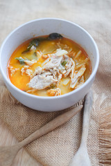 Curry Soft bamboo shoots with chicken