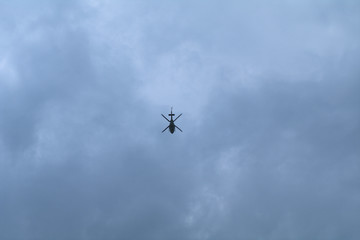 helicopter,fly,travel,clouds,air,transport,aviation