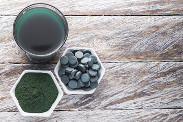 powder, tablets and infusion of spirulina