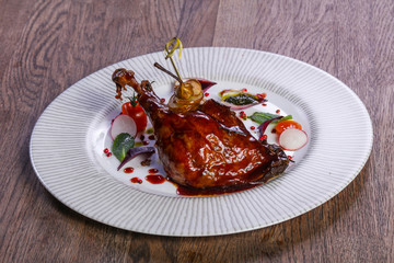 Duck leg with pear