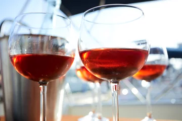 Fotobehang glasses of wine © fox17