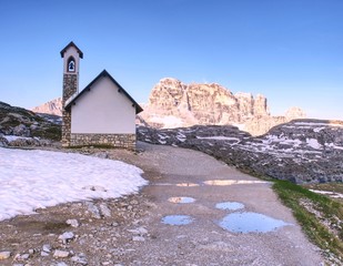 Tre Cime di Lavaredo, well known also as  Drei Zinnen ,  Dolomite Alps