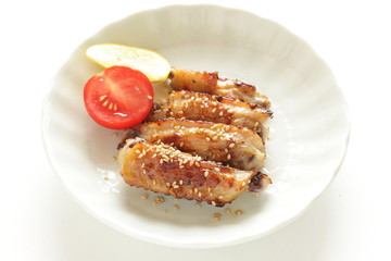 Chinese food, sesame seed grilled honey chicken