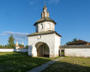 Fototapeta na wymiar Alexander Monastery in Suzdal, Vladimir Region, Russia