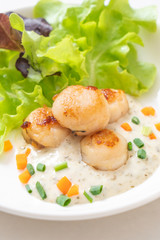 grilled scallops shell