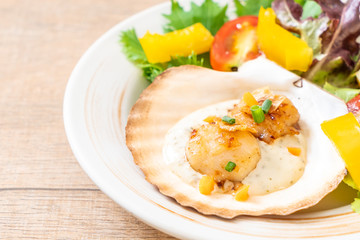 grilled scallops shell