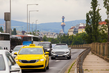 Naklejka premium Ruch drogowy w Wiedniu