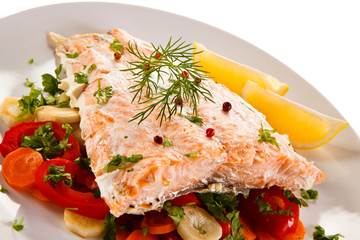 Roasted salmon and vegetables