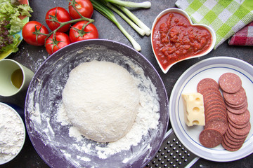 Pizza backen mit Liebe