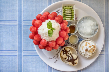 top view of Bingsu on tray