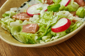 Warmer Speckkrautsalat