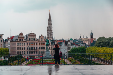 Obraz premium view of Brussels and the royal gardens from the observation deck