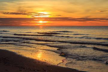 Fototapeta na wymiar Sunrise at the sea view
