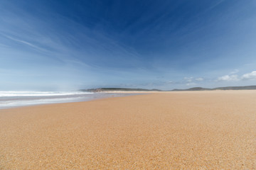 Fototapeta na wymiar Algarve lonely beach.