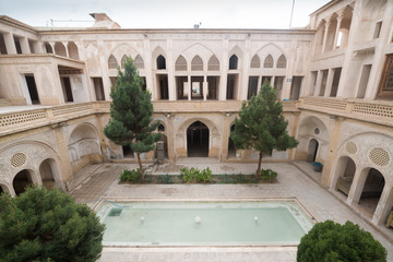 Obraz premium The Abbasian (Abbasi) House is a large traditional historical house, was built in the late 18th century by a wealthy merchant in Kashan, Isfahan Province, Iran.