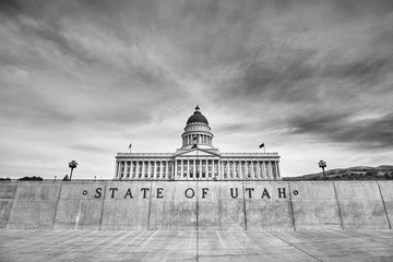 Black and white picture of the Utah State capitol building in Salt Lake City, USA.