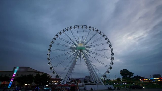 Dusk to night, Ferris wheel, Time lapse
