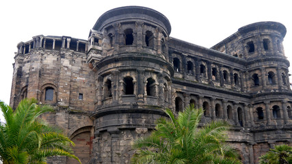 Fototapeta premium Römisches Stadttor