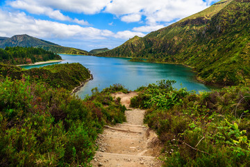Obraz na płótnie Canvas Walking path leading to Lagoa do Fogo volcanic lake, Azores, Portugal