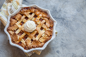 Traditional American Apple pie