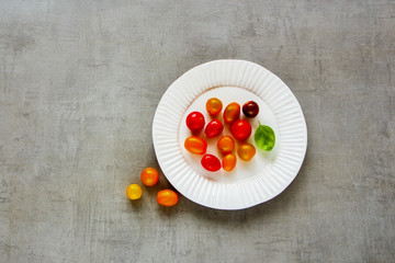 Fresh cherry tomatoes