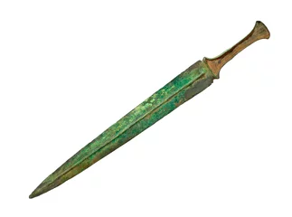 Foto op Plexiglas Ancient bronze sword isolated on white background. Clipping path. © zuktenvos