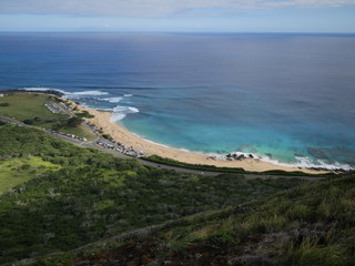 Fototapeta na wymiar Sandy beach park Oahu island coast line