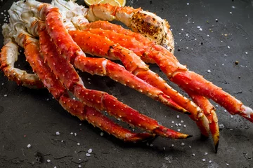 Rolgordijnen King crab claws © bbivirys