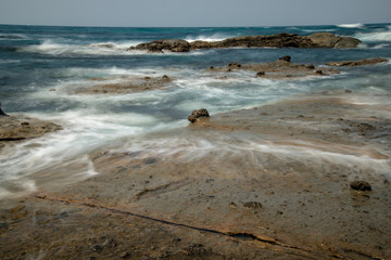 Fototapeta premium 山陰 浜田 石見畳ヶ浦 石畳と海