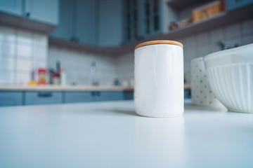 picture of empty kitchen