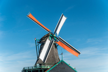 Obraz premium A windmill in Netherlands